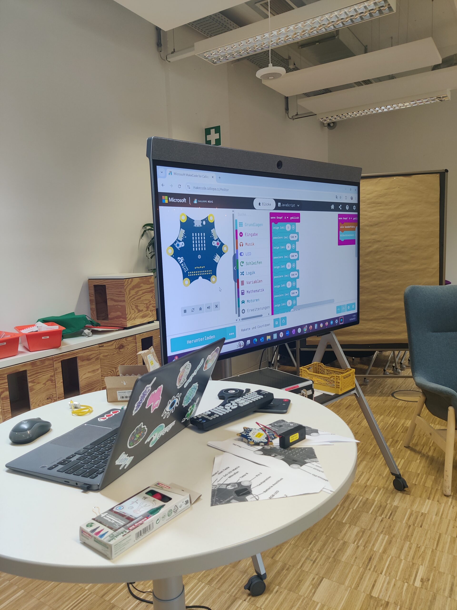 MakeCode